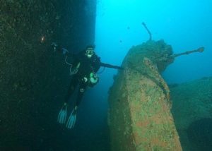 TOUCH SHIP WRECKS FROM TWO WORLD WARS