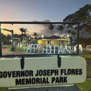 グアムの年末。夜のイパオビーチパーク